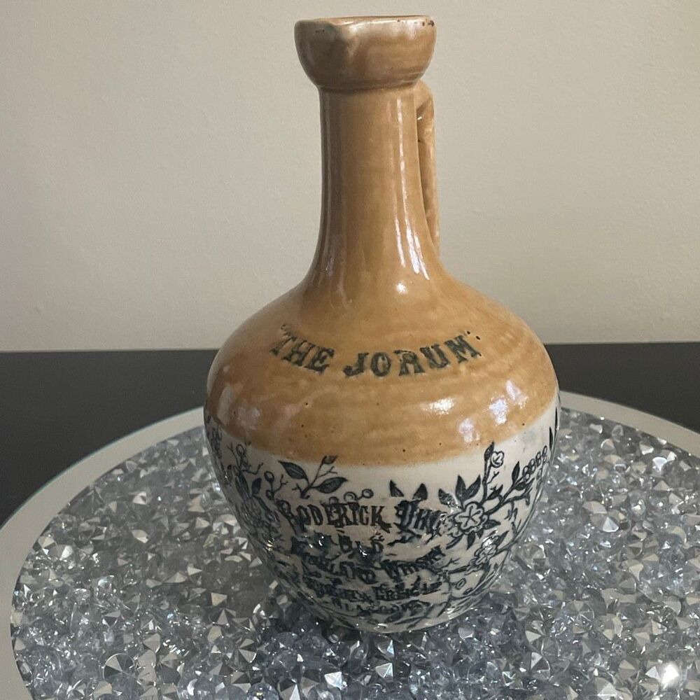 Vintage the jorum Roderick Dhu old highland whisky jug wright & Grieg Glasgow